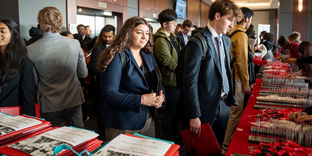 Students wait in line to register at ODI Career Fair